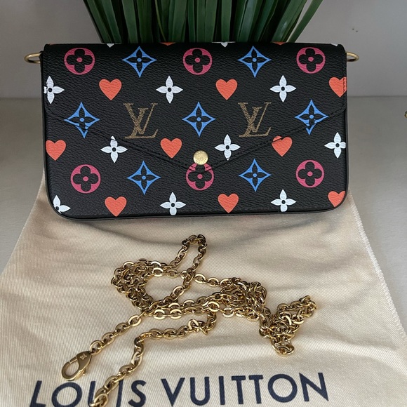 ♠️Louis Vuitton ♠️ - Picture 11 of 13
